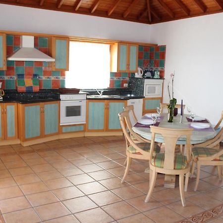 Villa Los Lomos Эль-Пасо Экстерьер фото